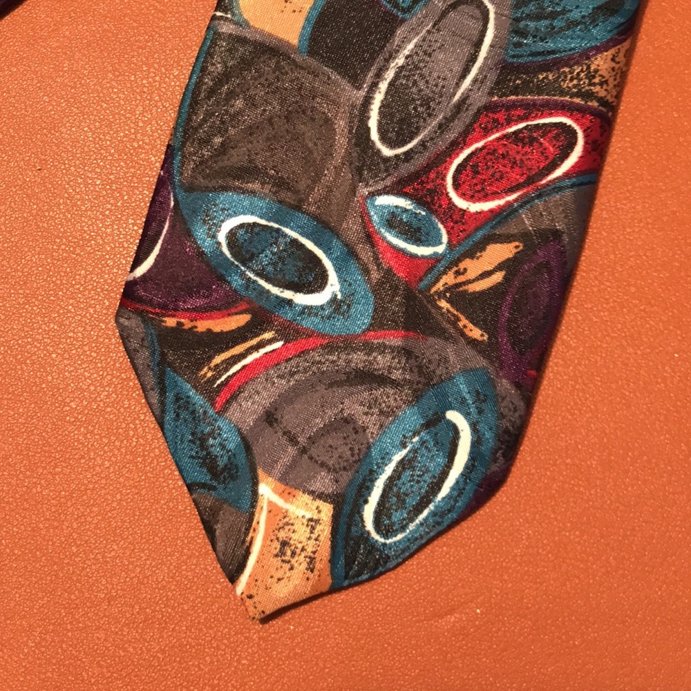 Stylish Multicolor Tie - Picture 6 of 9